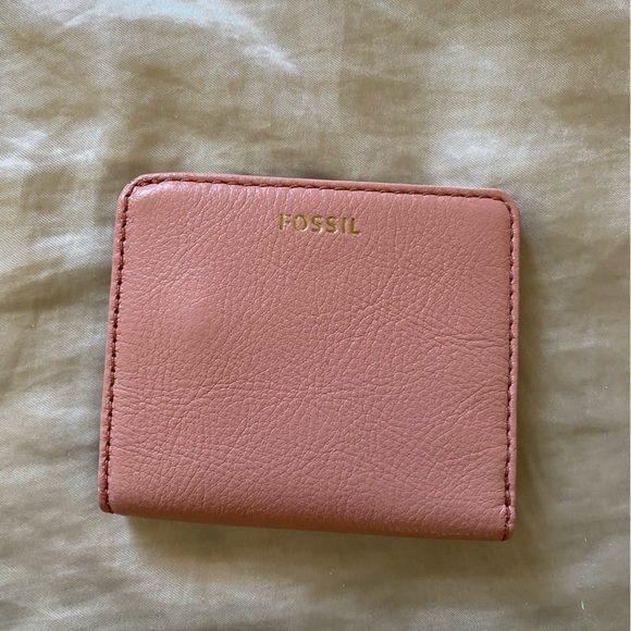 Fossil Handbags - Fossil wallet